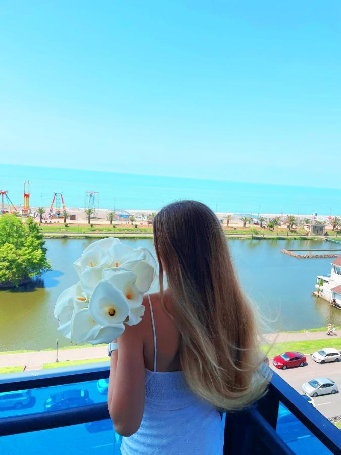 Orbi City Sea View 巴统 外观 照片