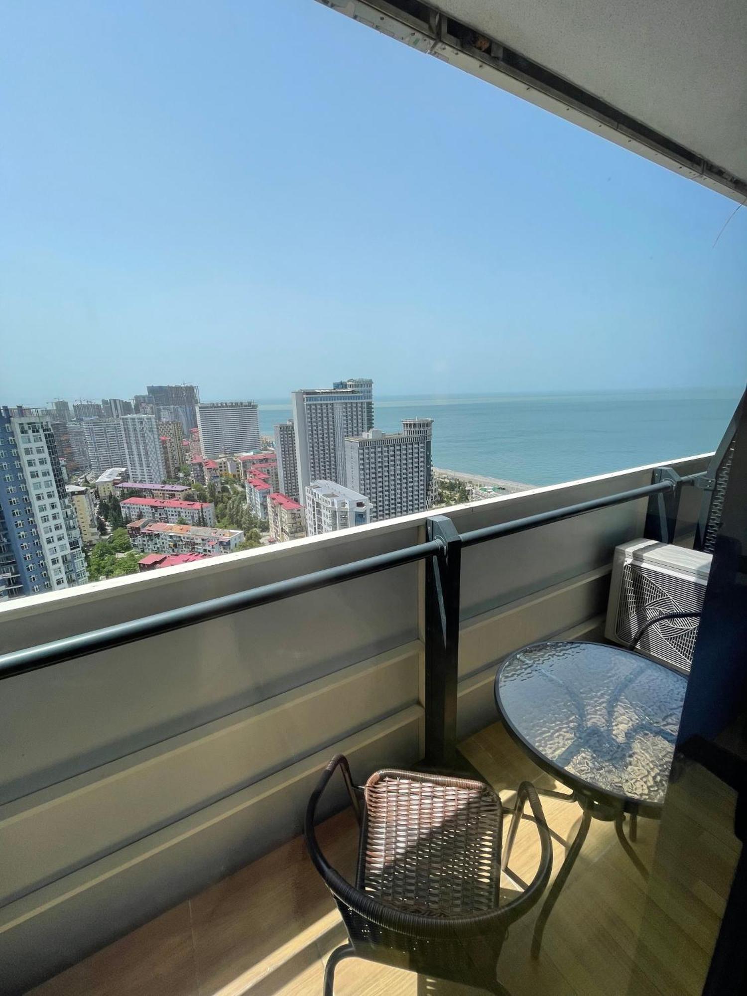 Orbi City Sea View 巴统 外观 照片