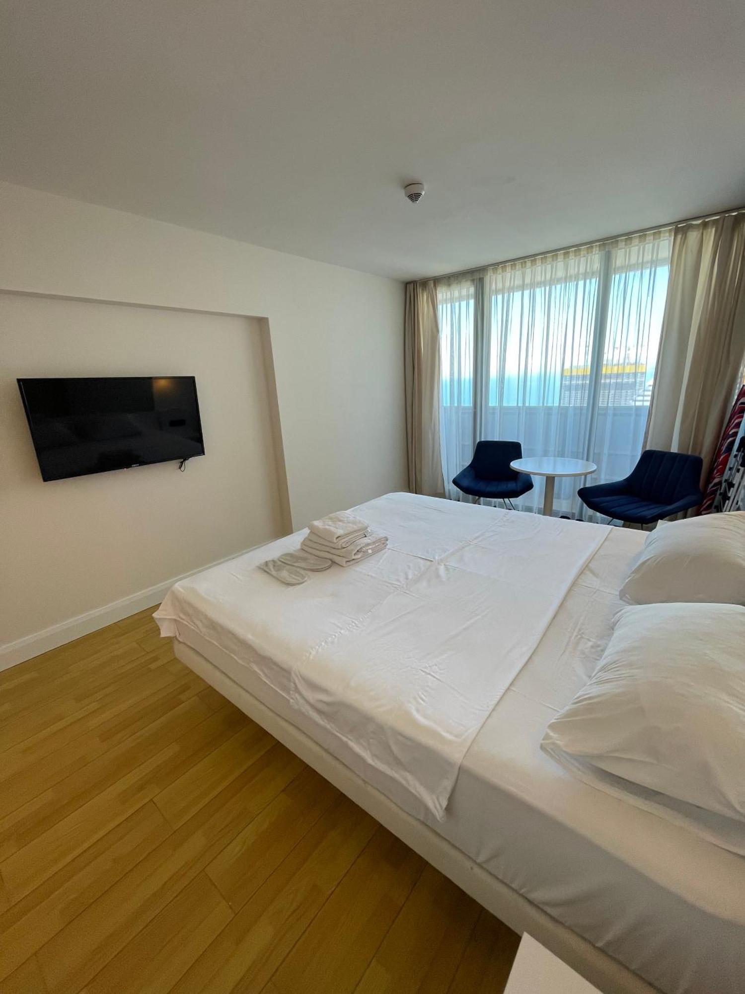 Orbi City Sea View 巴统 外观 照片