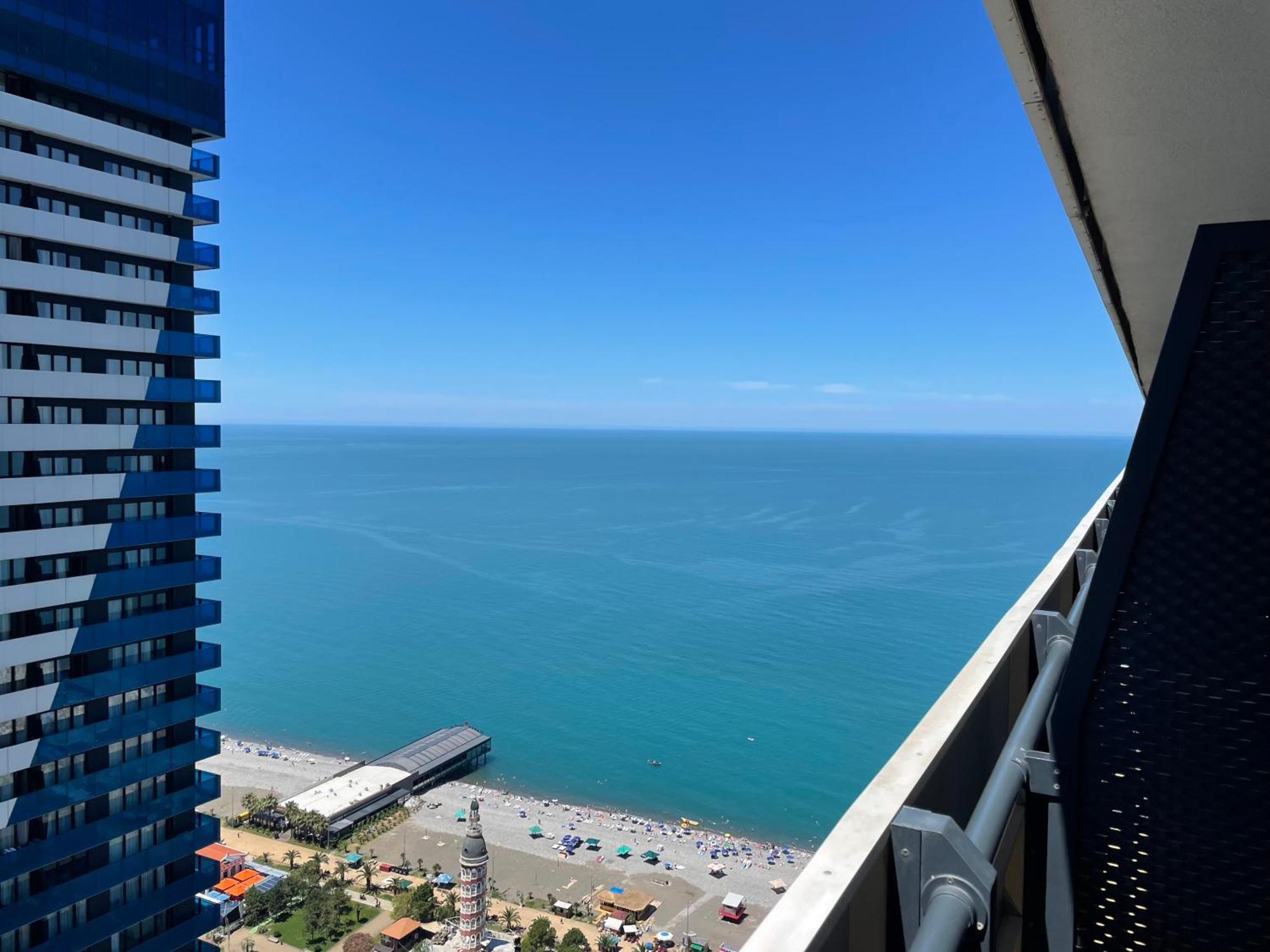 Orbi City Sea View 巴统 外观 照片