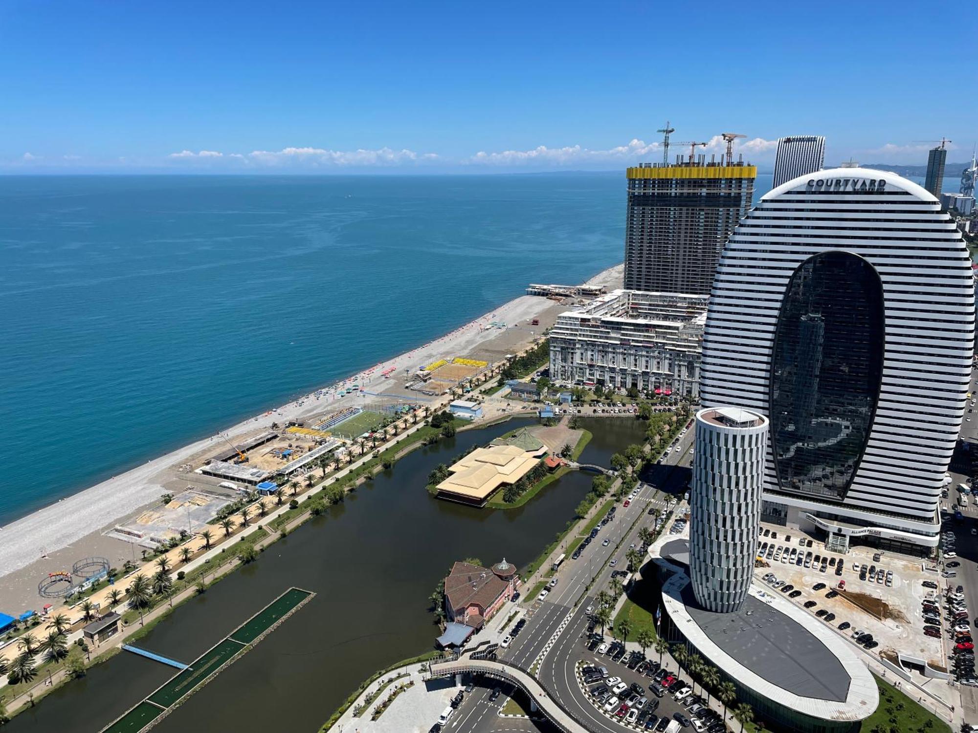 Orbi City Sea View 巴统 外观 照片