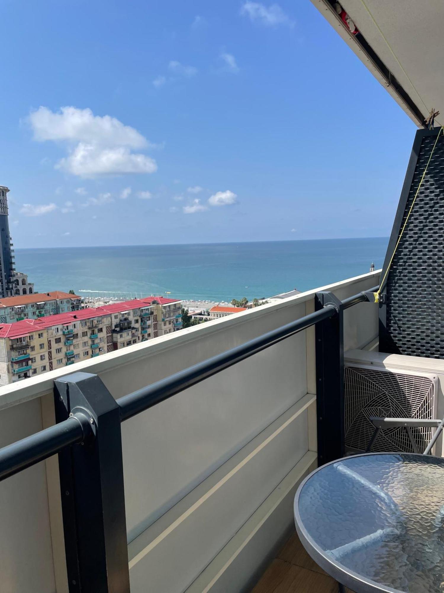 Orbi City Sea View 巴统 外观 照片
